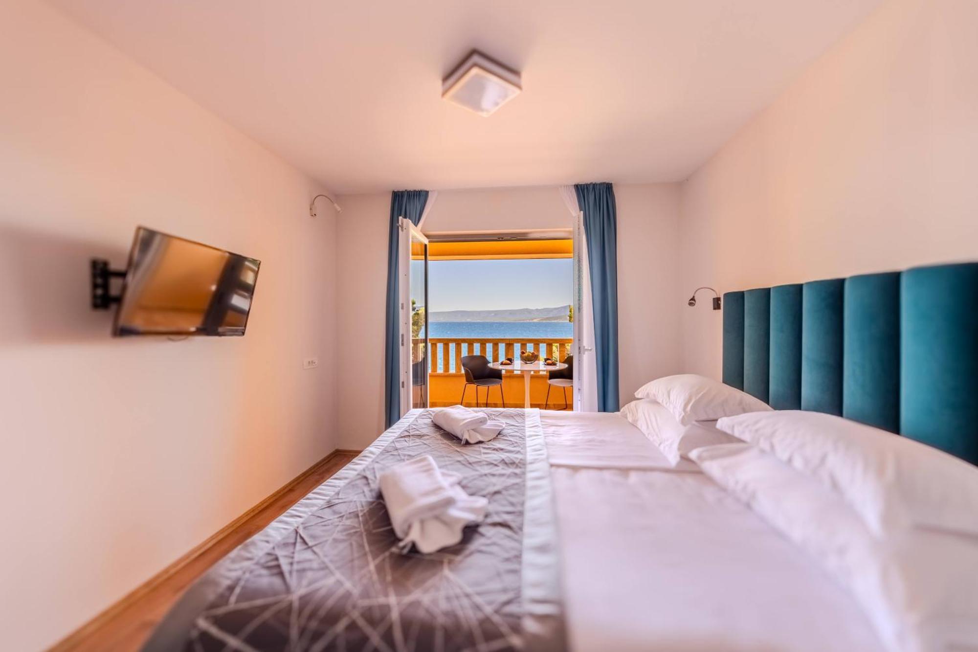 Hotel Sol Bol Buitenkant foto