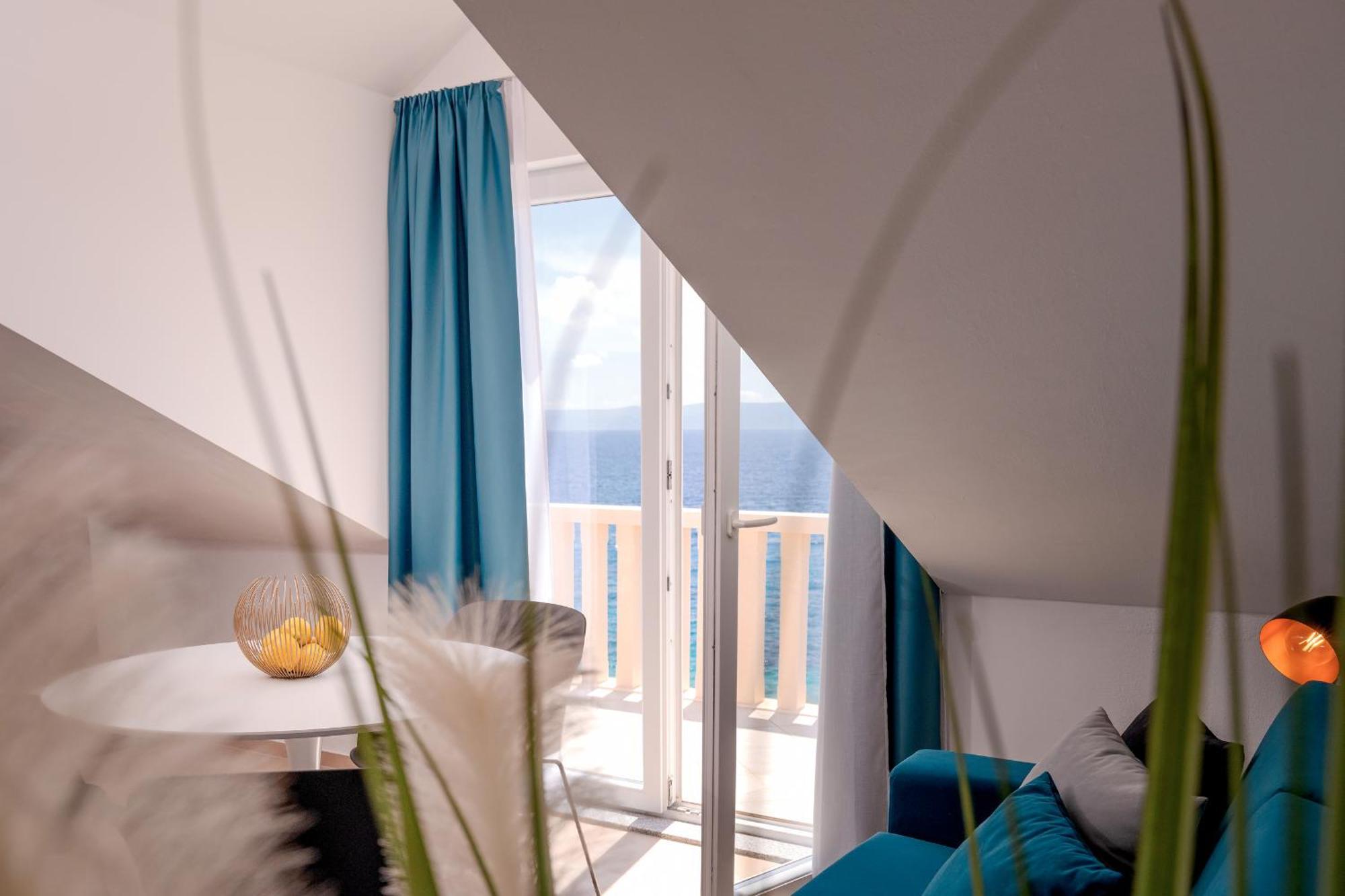 Hotel Sol Bol Buitenkant foto
